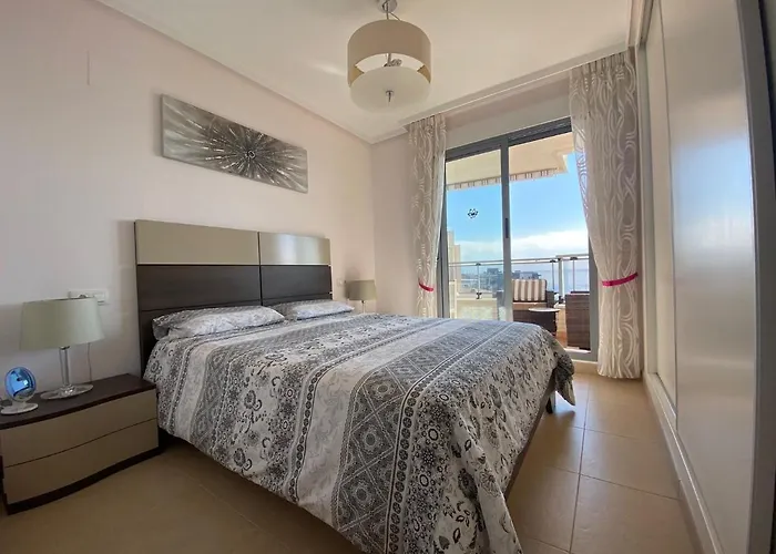 Plaza Mayor Apartment *